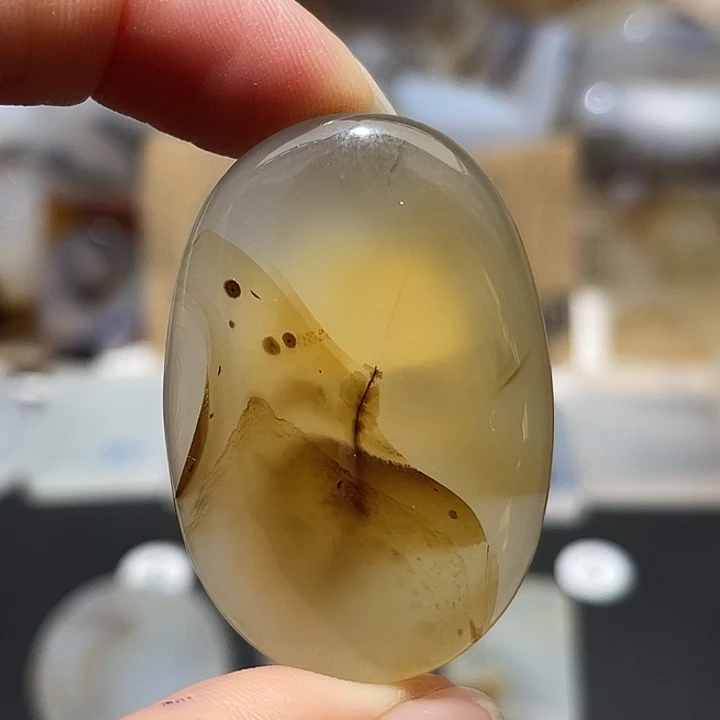 未镶嵌颈饰玛瑙/玉髓