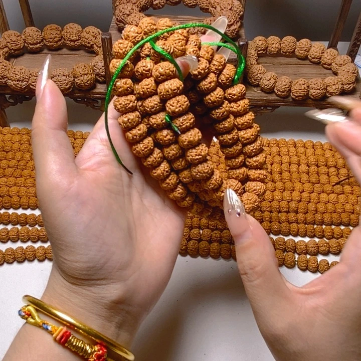 鸿***端金刚菩提吊坠金刚