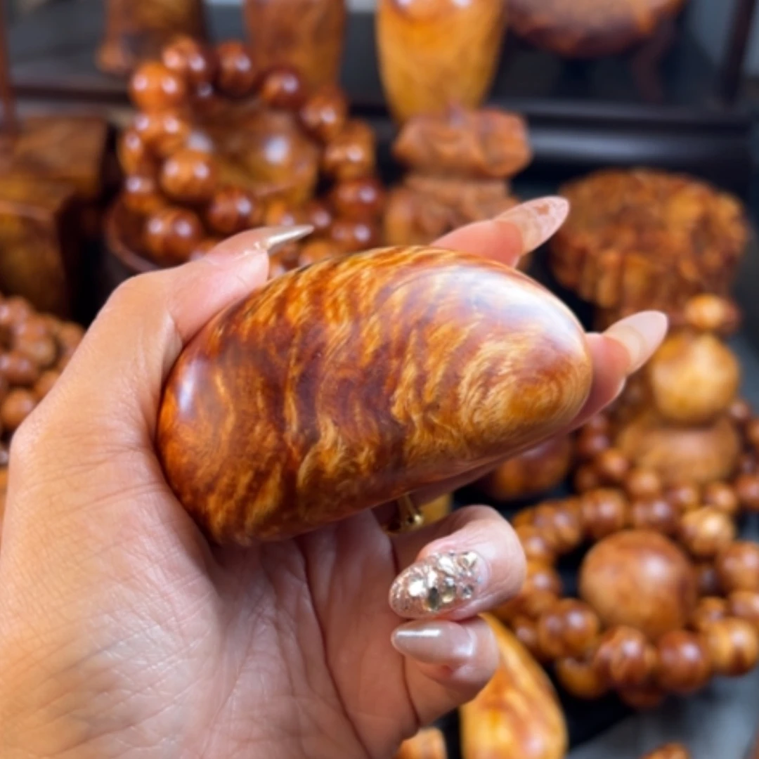 【闪购商品】松木（琥珀木）把件全***夫有瑕疵不退货