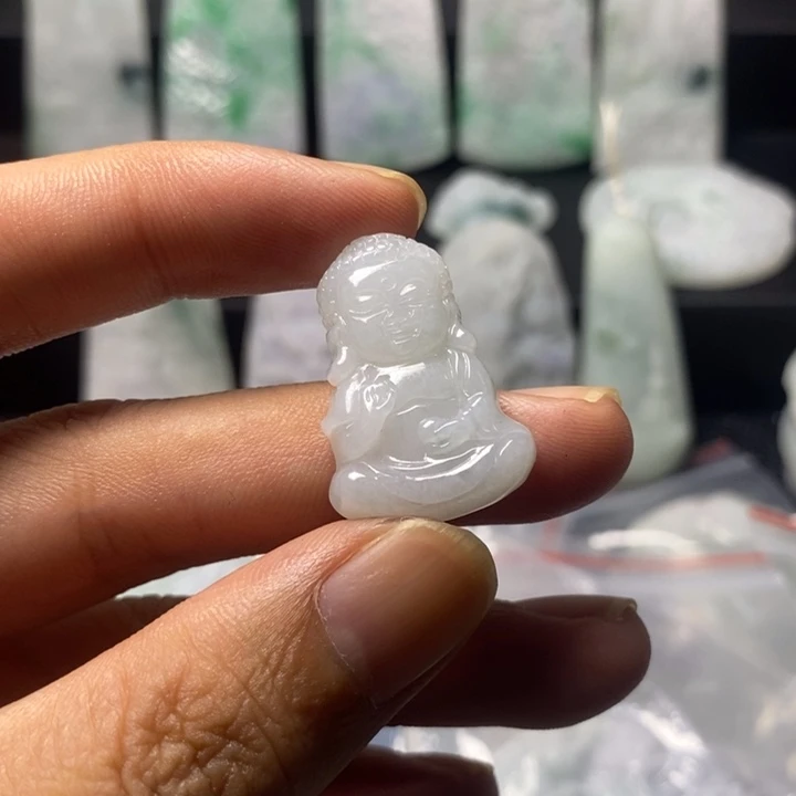 颈饰未镶嵌翡翠天然翡翠A货