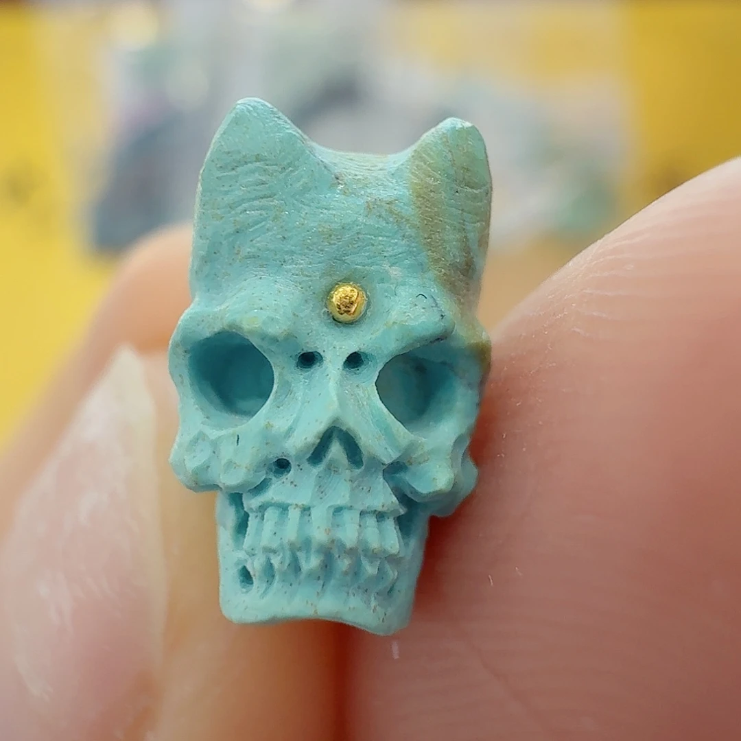 绿松石未镶嵌珠宝奇石