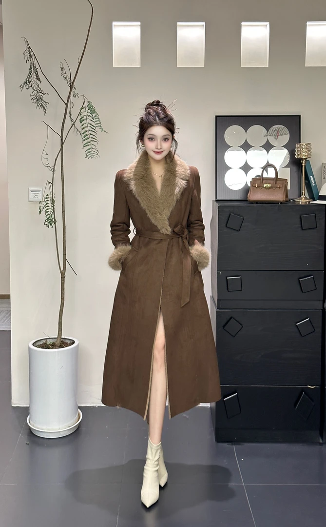 【颖颖精选】【欧贝呢】加绒加厚显瘦气质洋气大衣时尚冬外套X241003