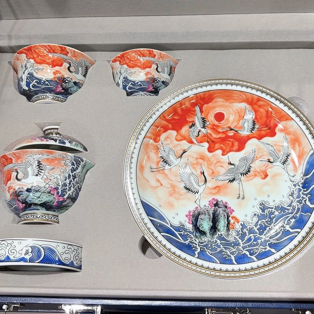 瓷片景德镇瓷器精品陈列