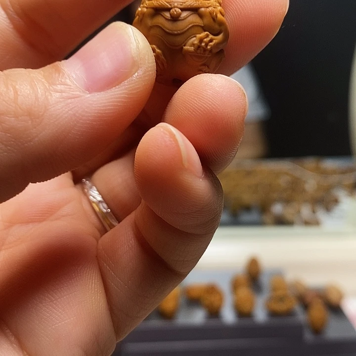 橄榄核吊坠橄榄球赛