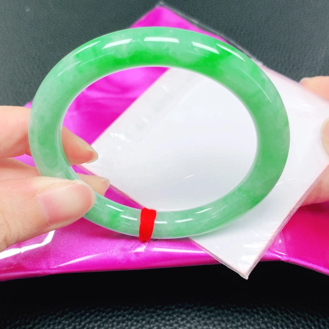 未镶嵌手镯翡翠53圈