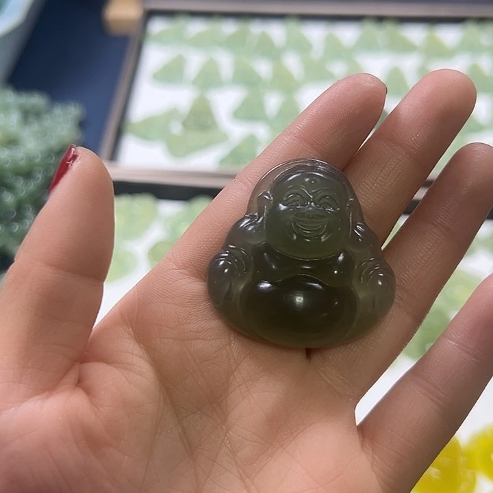 蛇纹石玉颈饰未镶嵌?****w