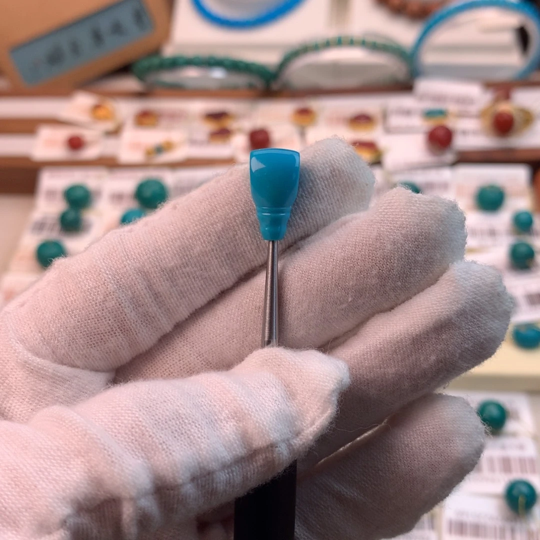 绿松石未镶嵌配饰凡