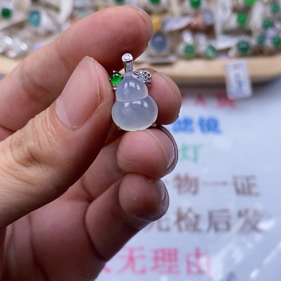 翡翠戒指银S925镶嵌天然缅甸翡翠a货