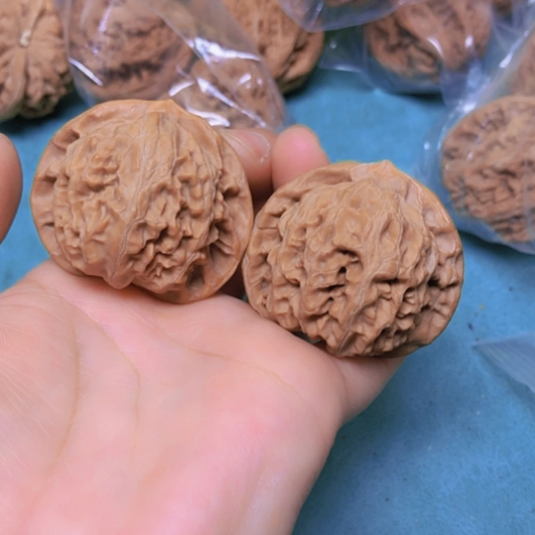 【闪购商品】把件核桃43宫灯有修