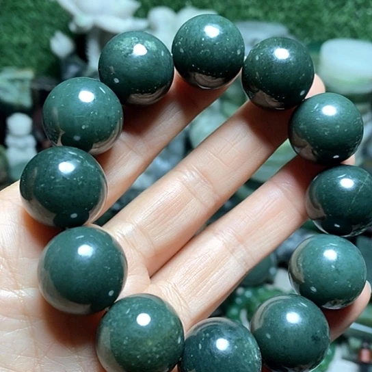 未镶嵌和田玉（糖玉）珠宝半成品