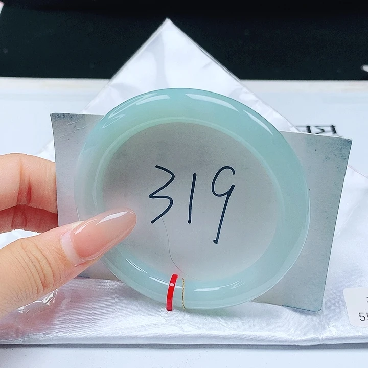 翡翠手镯未镶嵌55圆条