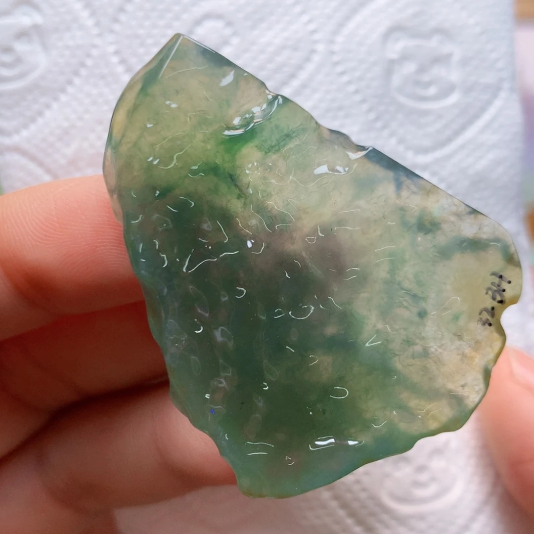 【闪购商品】翡翠吊坠(不含链)未镶嵌