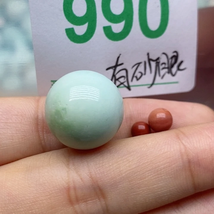 南红玛瑙未镶嵌珠宝奇石