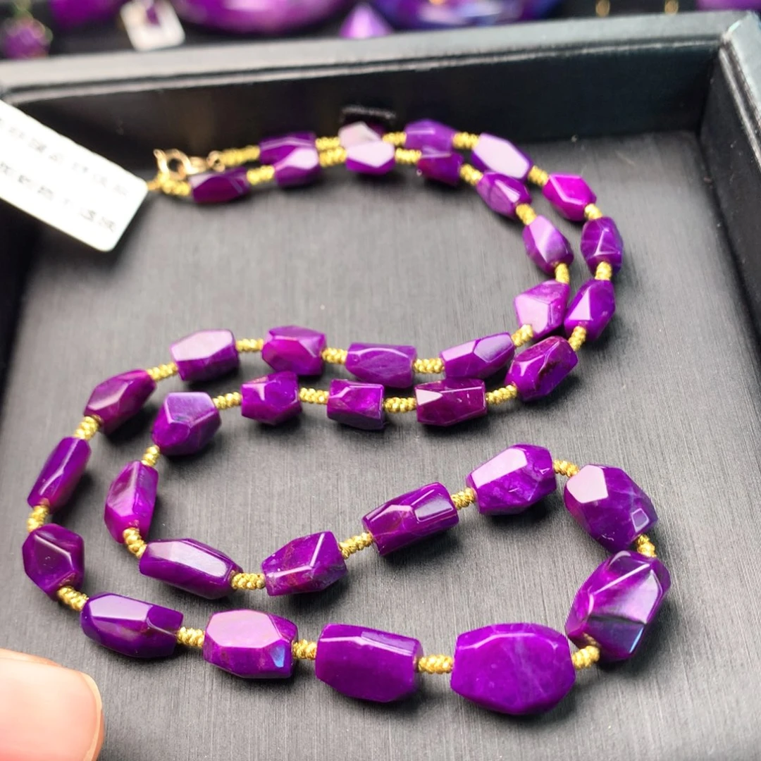 未镶嵌苏纪石（舒俱来）项链