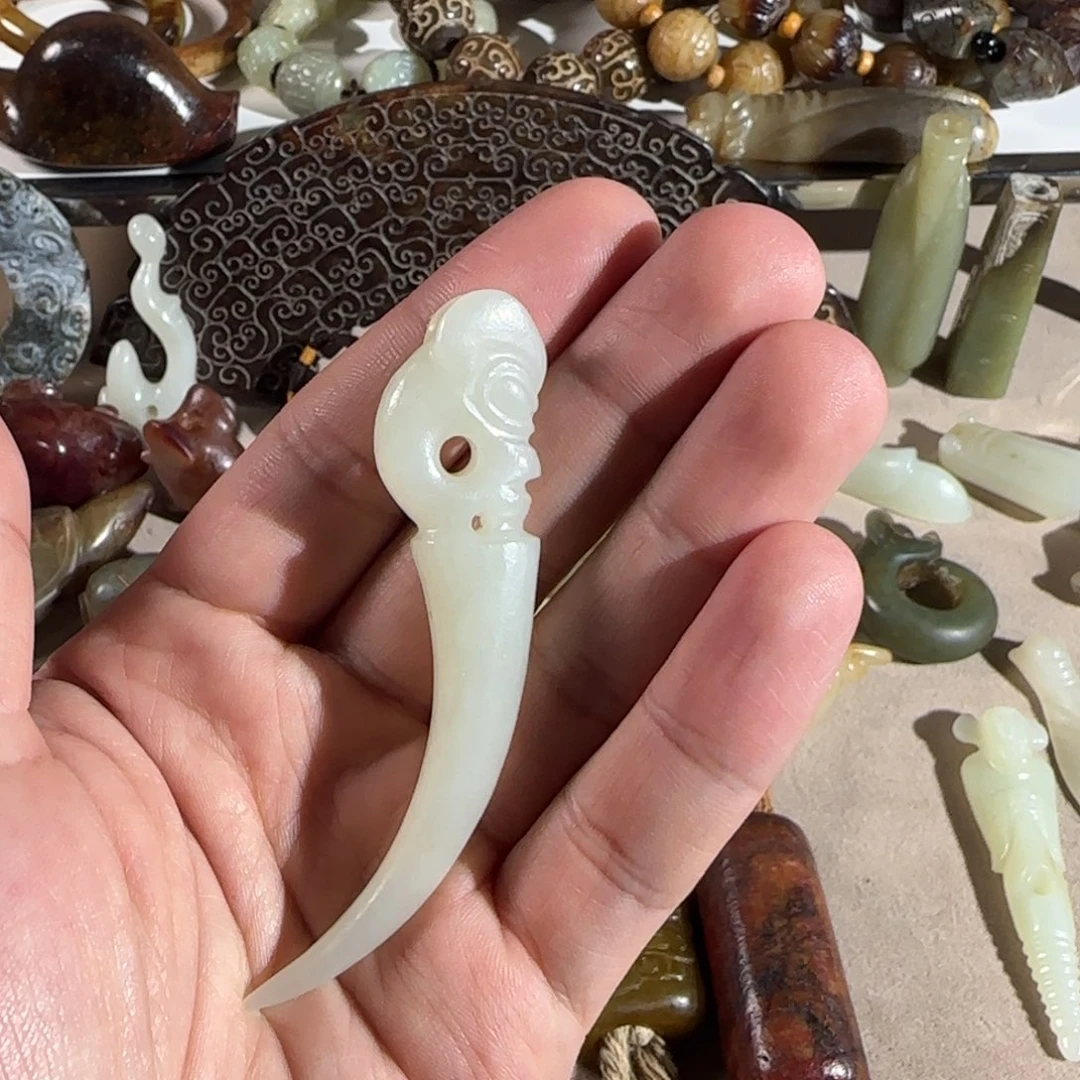 和田玉吊坠(不含链)未镶嵌