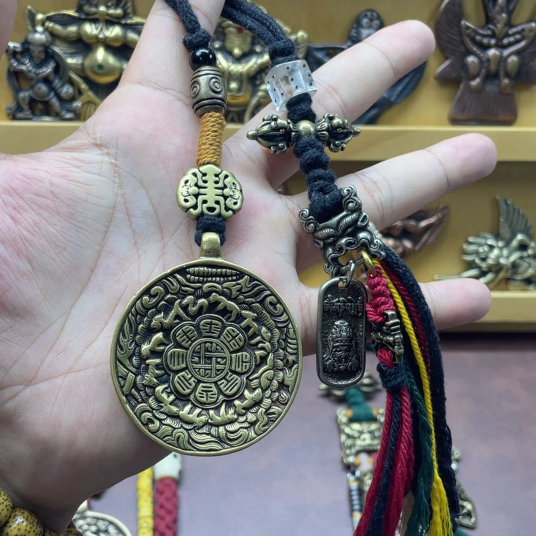 骆****黄铜莲花九宫八卦牌包挂设计