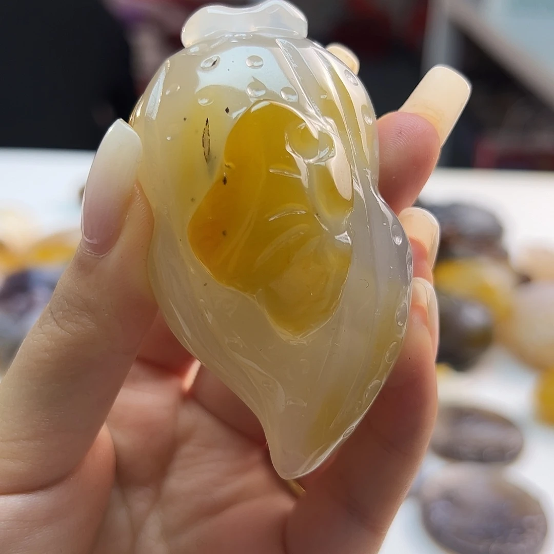 玛瑙/玉髓未镶嵌颈饰