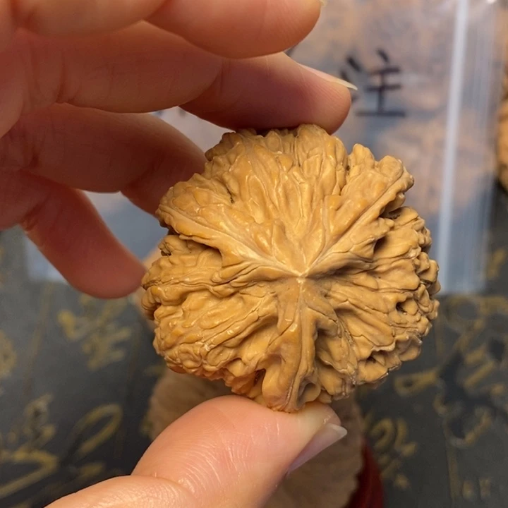 问***津文玩核桃吊坠文玩核桃异形单只