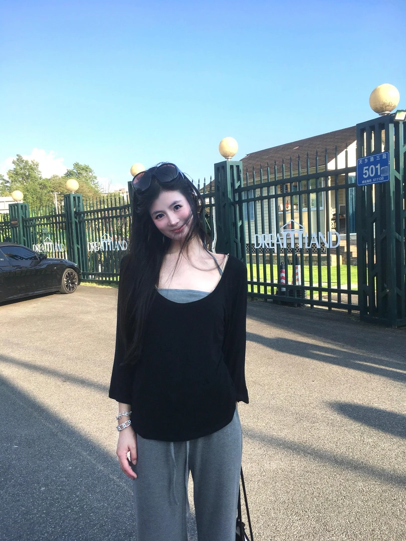 2025夏季新款韩系气质七分袖黑色上衣内搭挂脖背心搭配休闲裤套装