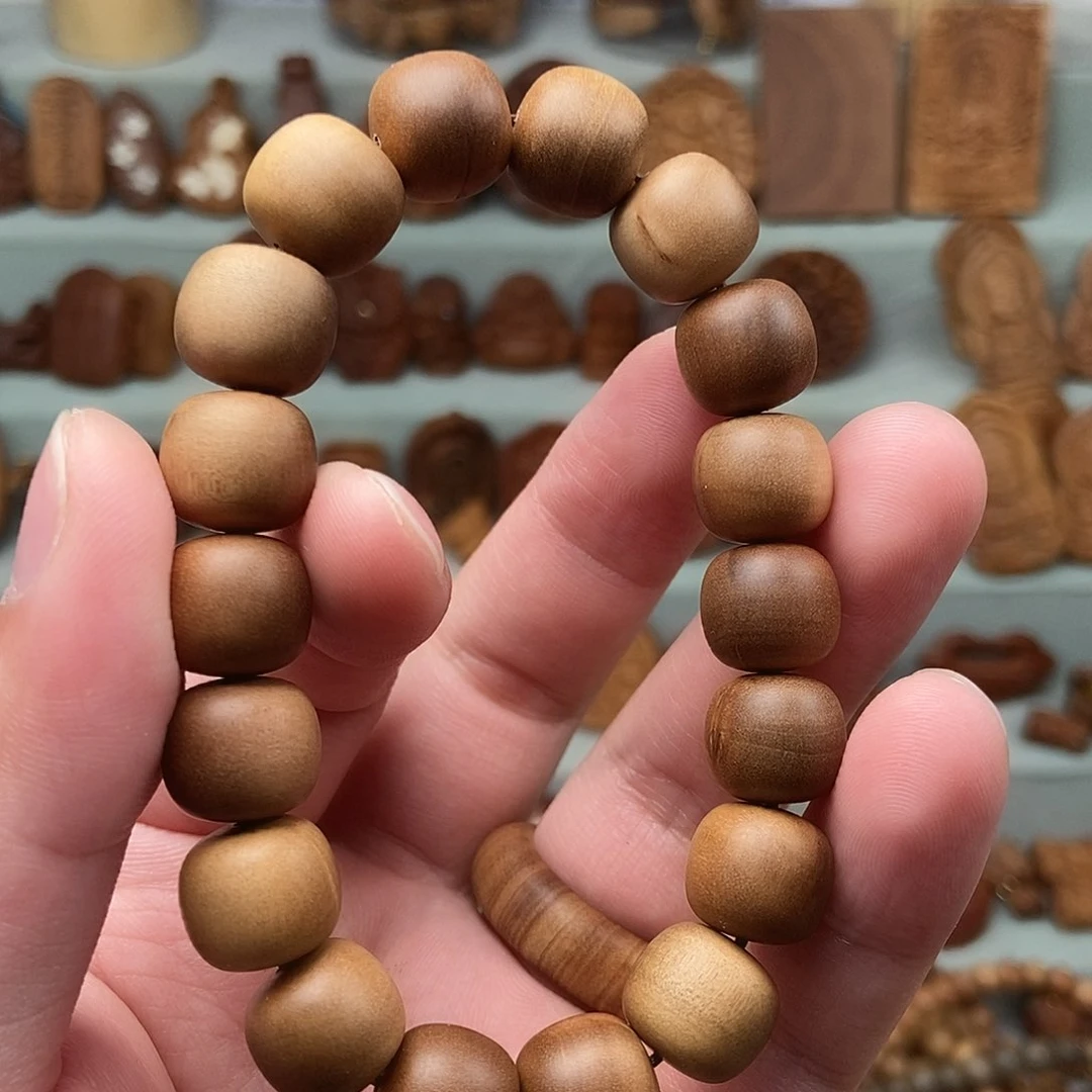 檀香木无事牌纳**萨微瑕福利