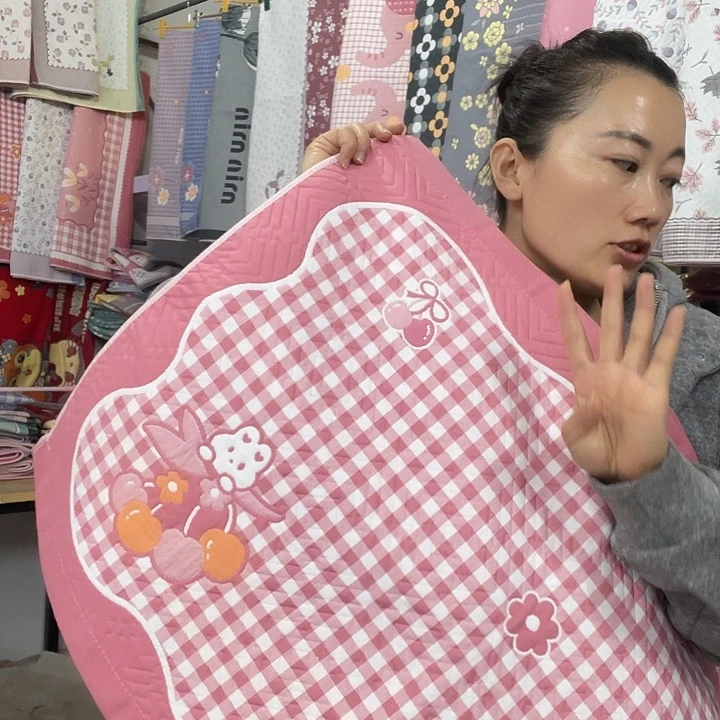 棉特价粉色小格子