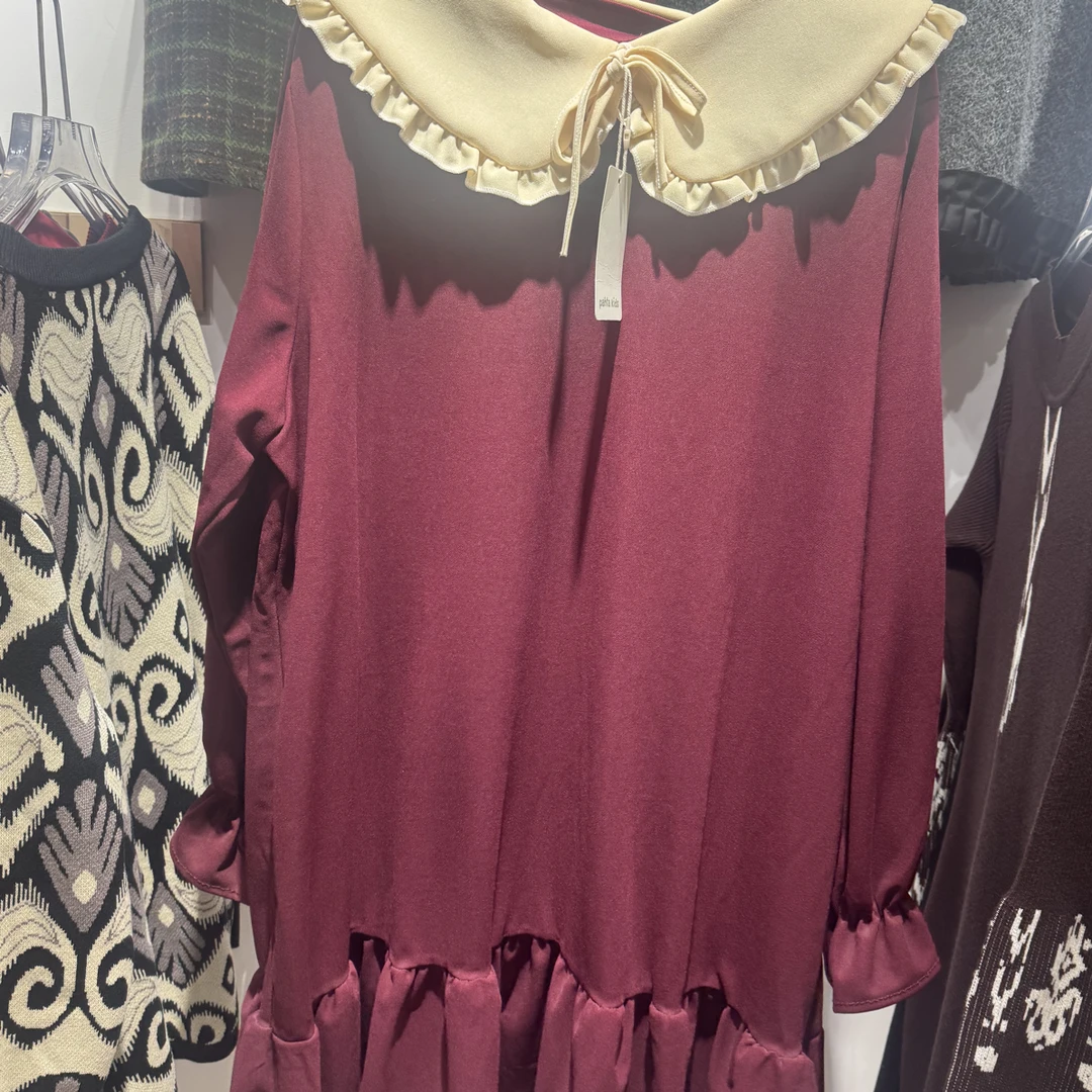 休闲红色孕妇百搭裙