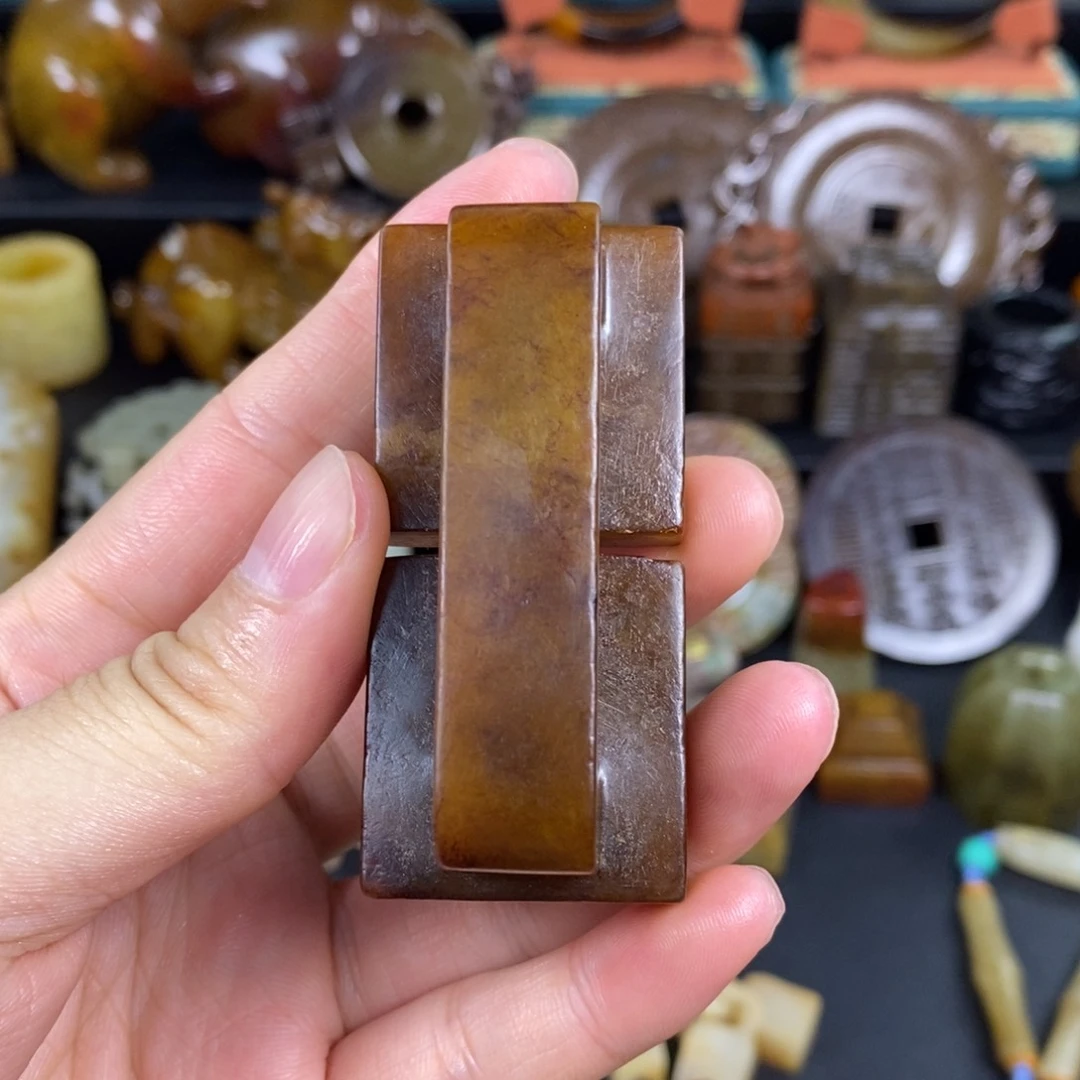 用***1和田玉未镶嵌挂件