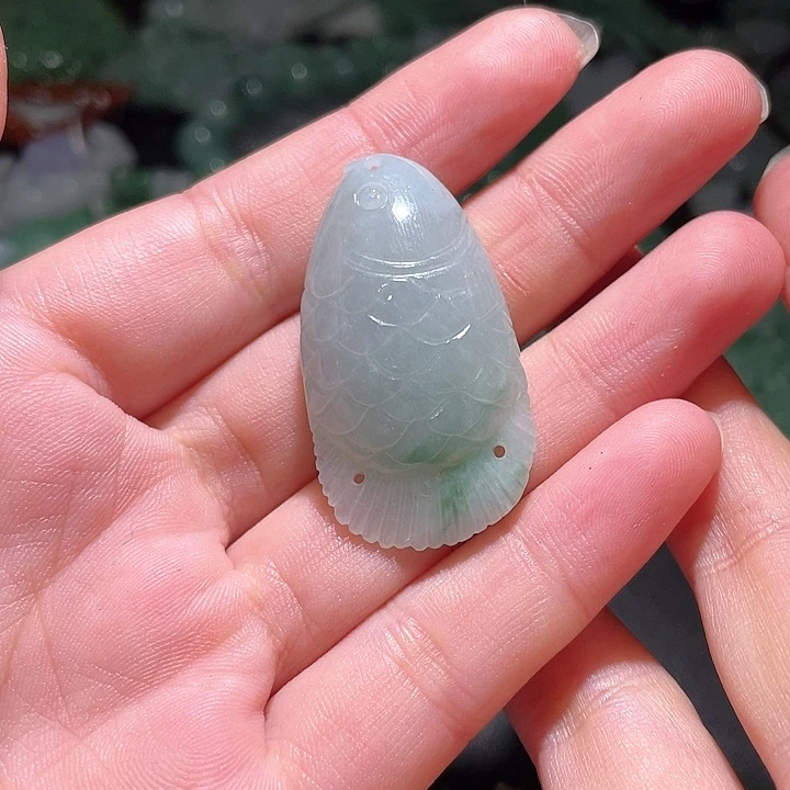 颈饰未镶嵌翡翠天