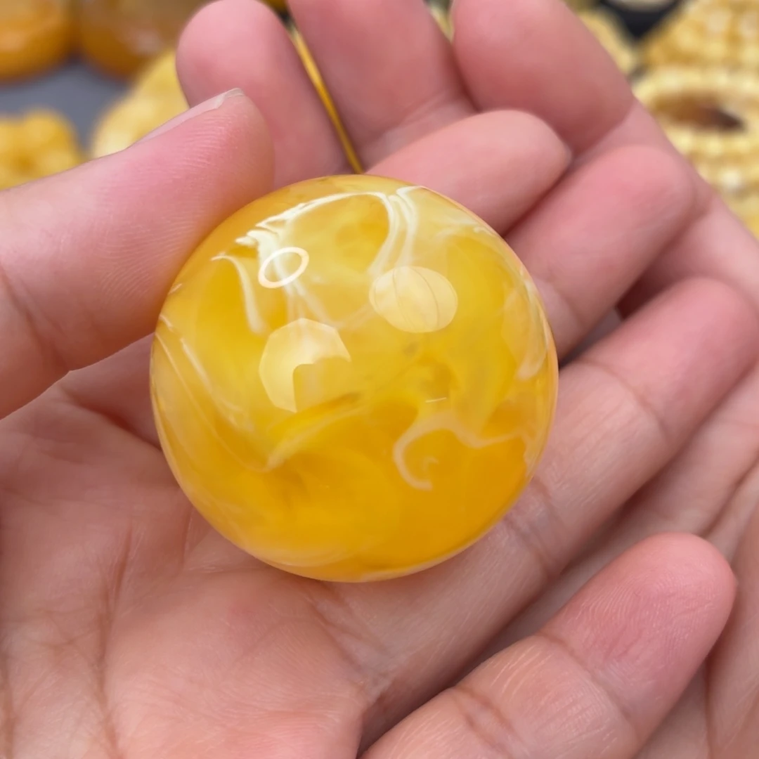 琥珀未镶嵌裸石溶洞珠