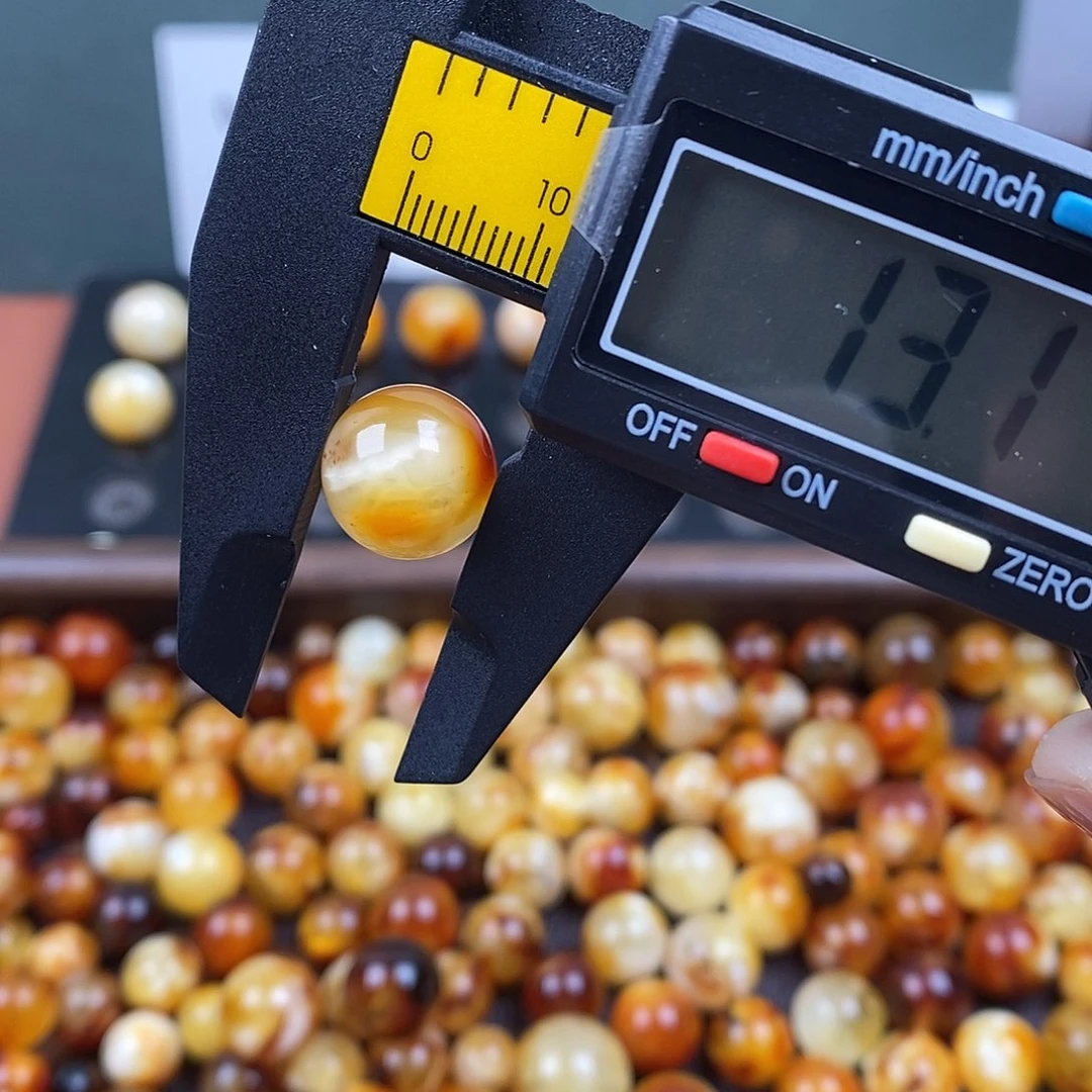 琥珀未镶嵌裸石蜜蜡779