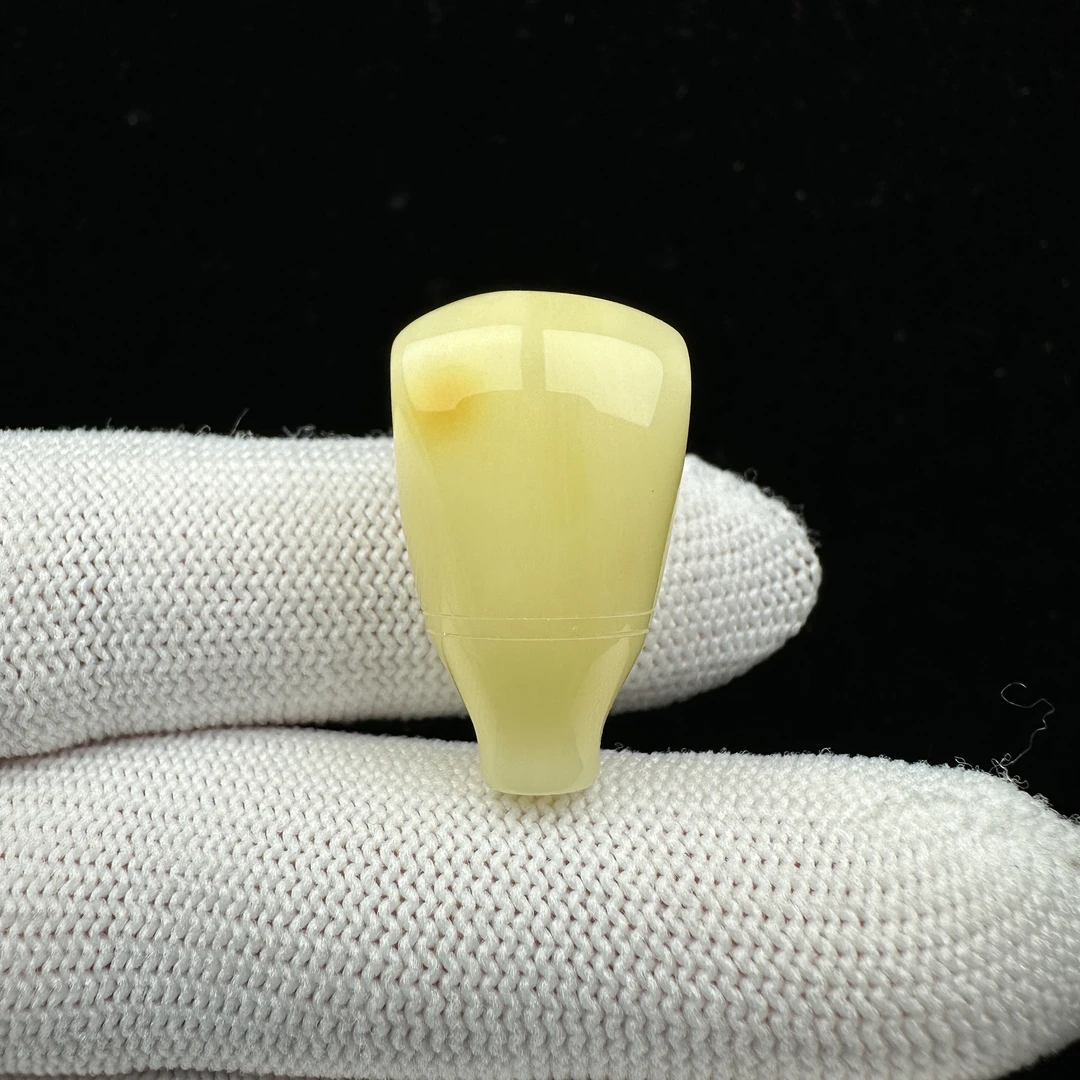 Y2937天然原矿蜜蜡 奶白蜡三通 14.4*25mm抖音基地质检发货