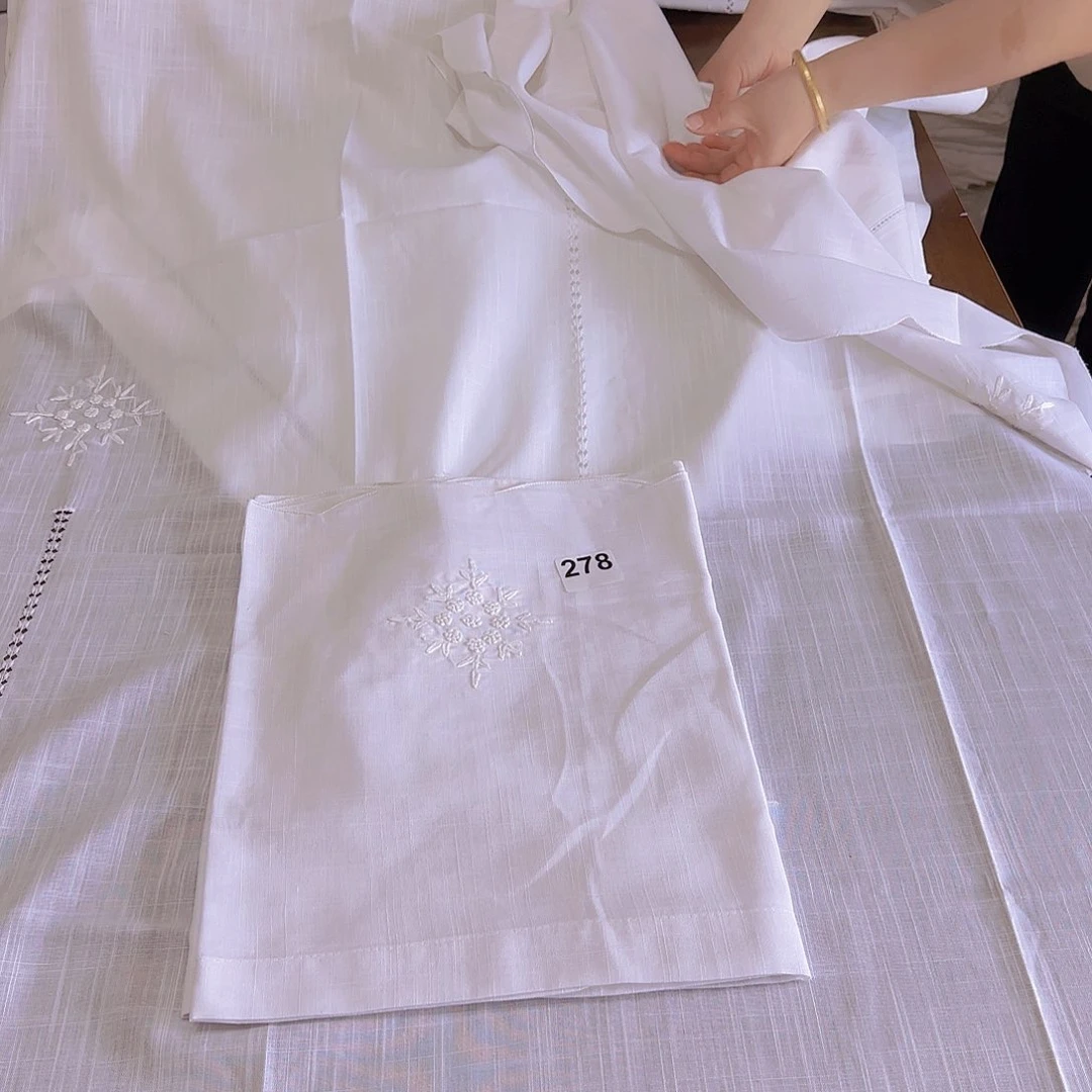 棉麻手绣桌布打籽绣278号2.25❌36