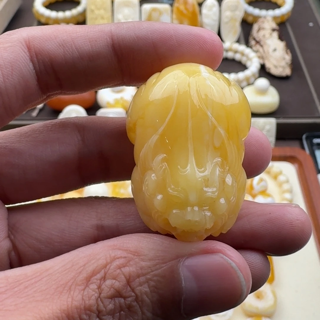 琥珀未镶嵌裸石蜜蜡