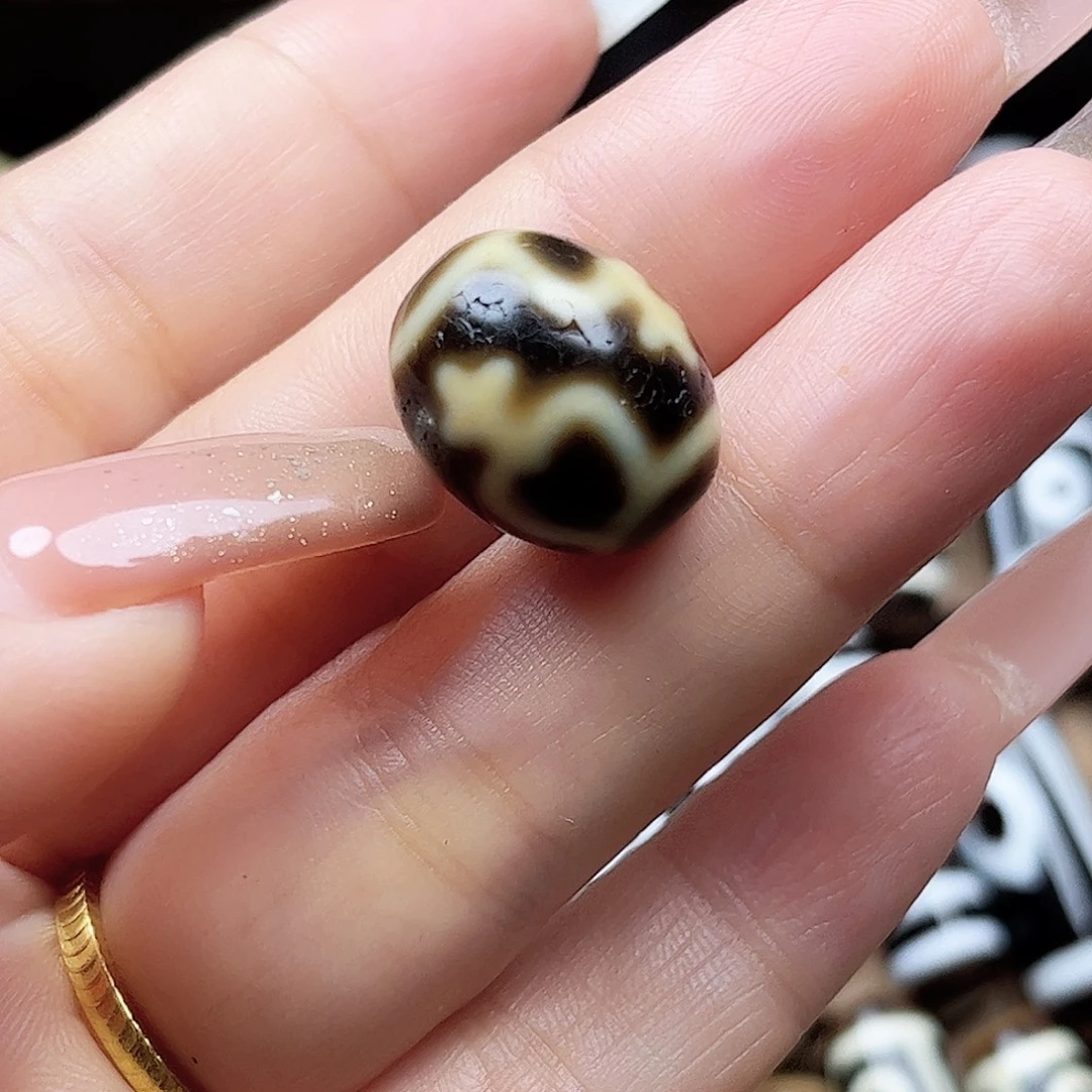 龙***子未镶嵌吊坠(不含链)玛瑙/玉髓