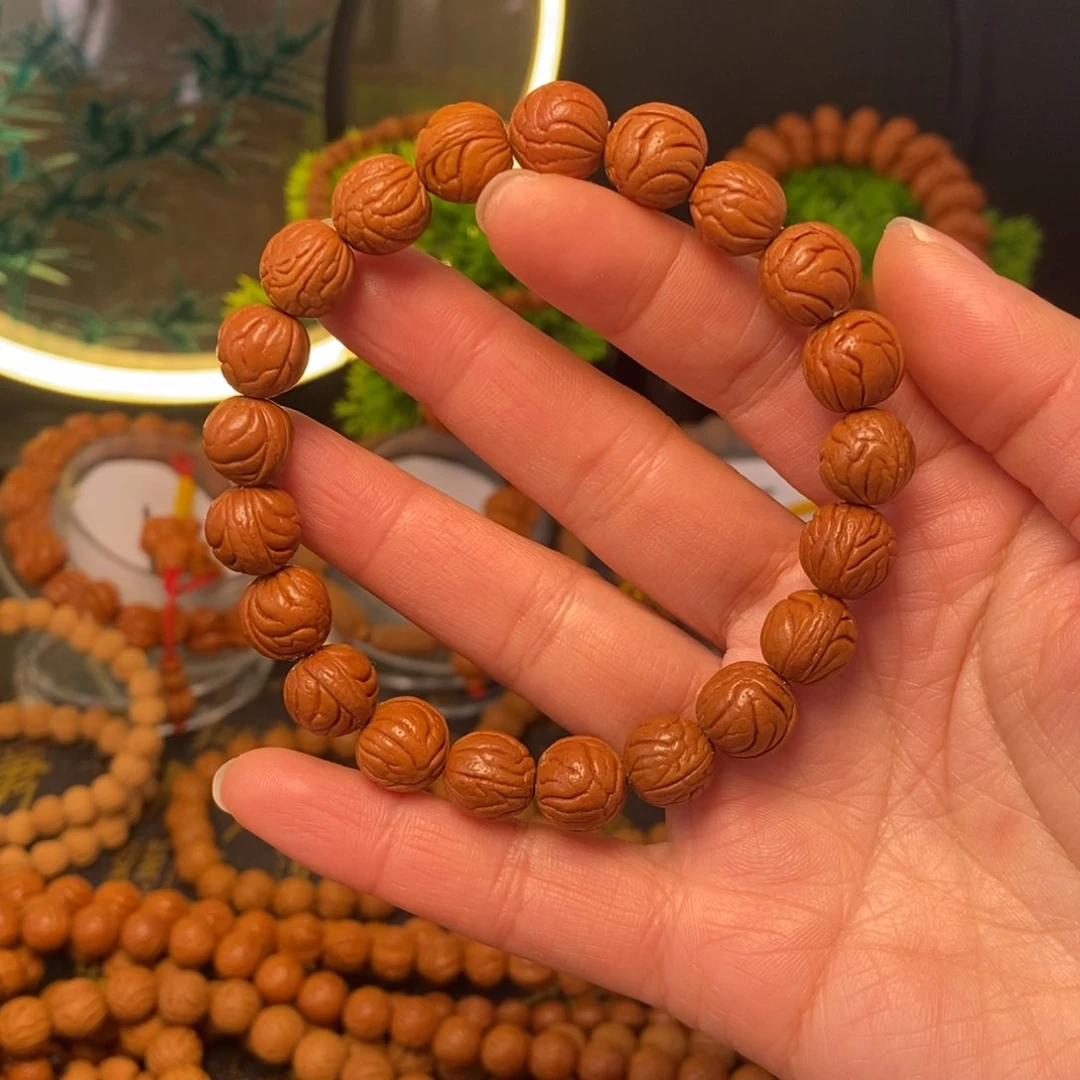 【闪购商品】手串桃核