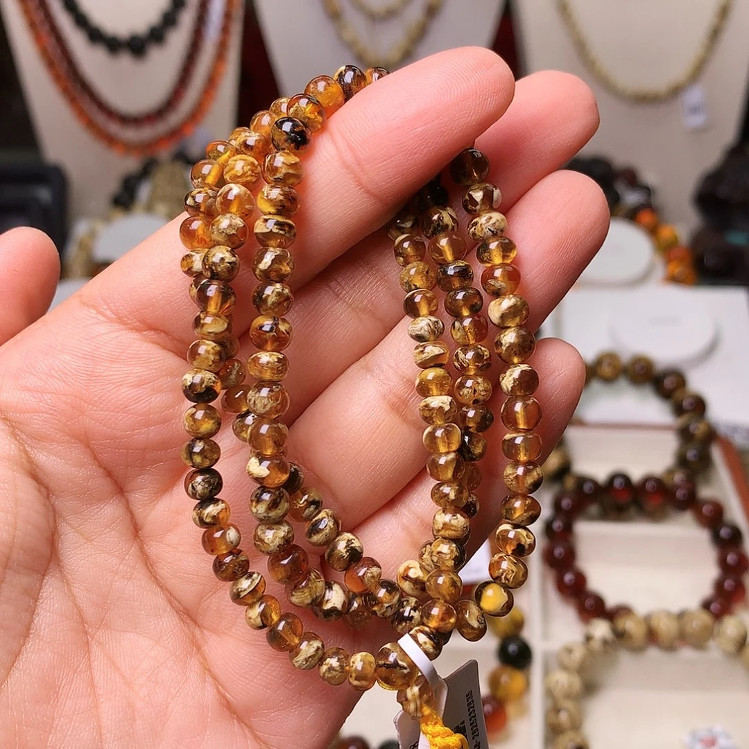 柚***茶琥珀未镶嵌裸石抚顺琥珀