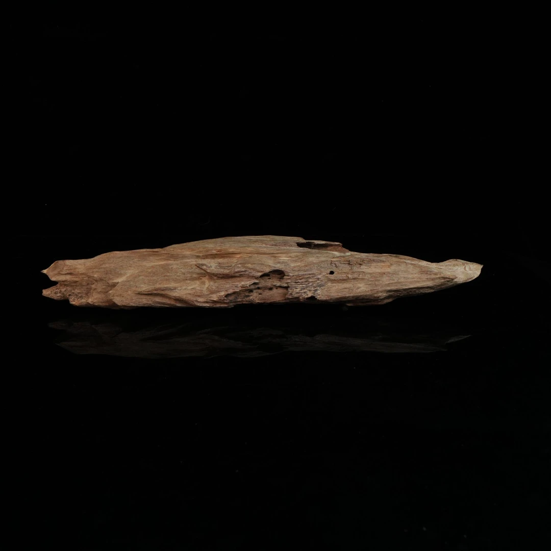 4830 泰国登流眉沉香软丝土沉8分沉老料 38x10x4.84cm 309.9g
