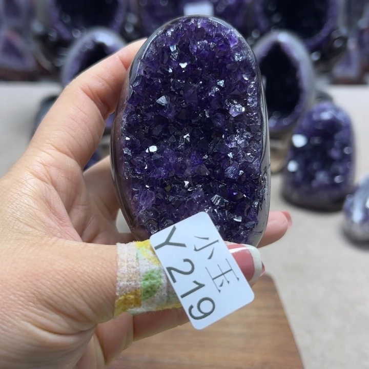 水晶未镶嵌大型摆件（非配饰）摆件