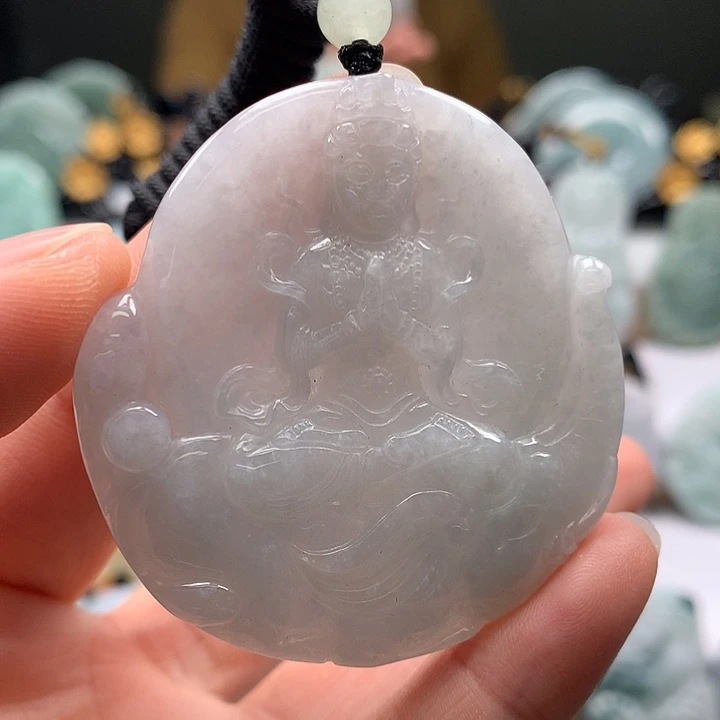 翡翠未镶嵌颈饰普贤菩萨福利