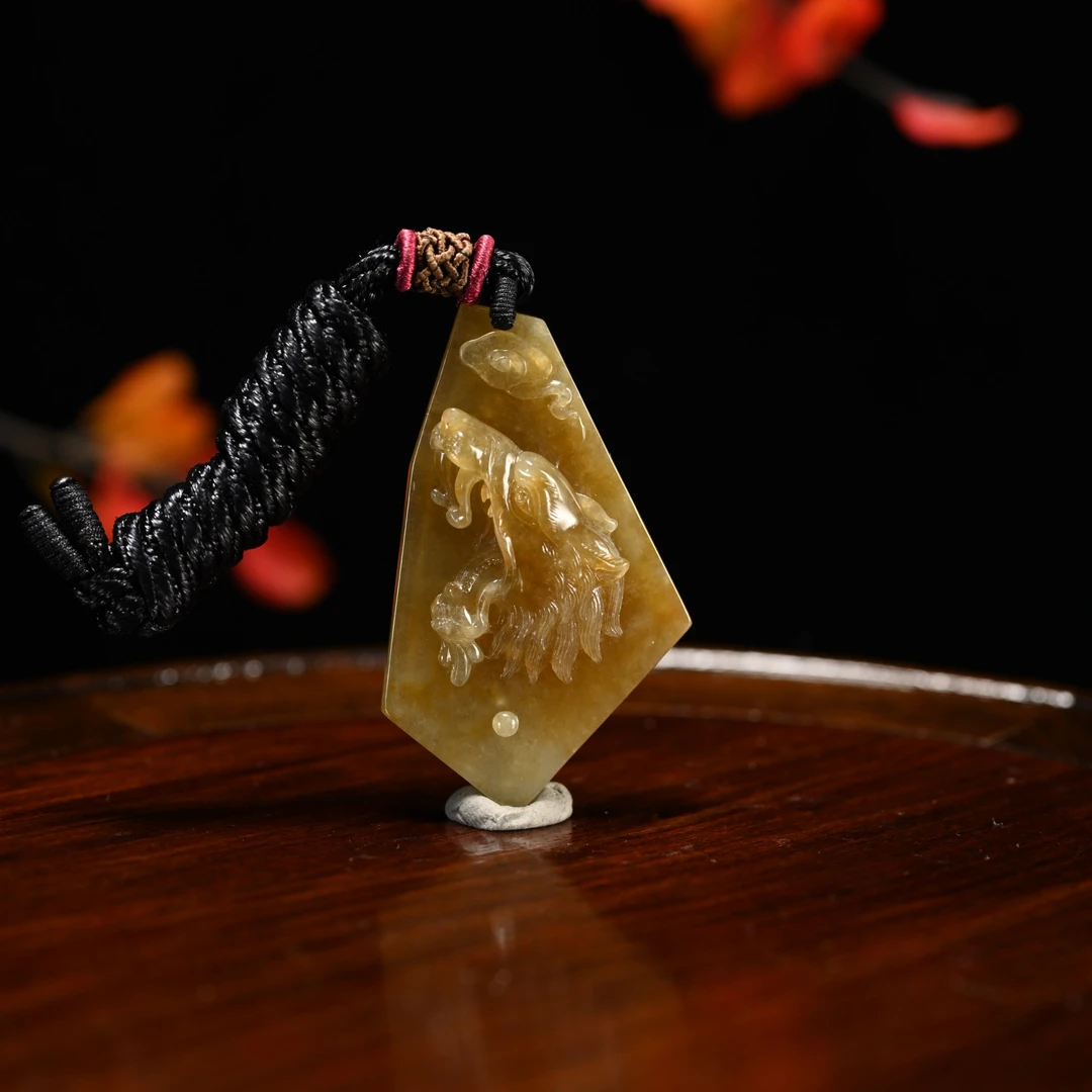 Lot8843翡翠龙头挂牌/杭拍