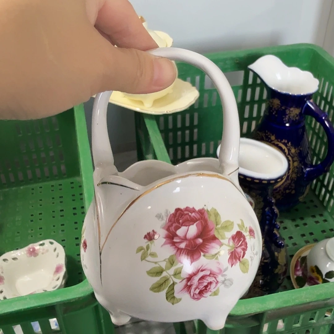 瓷片微瑕……………………