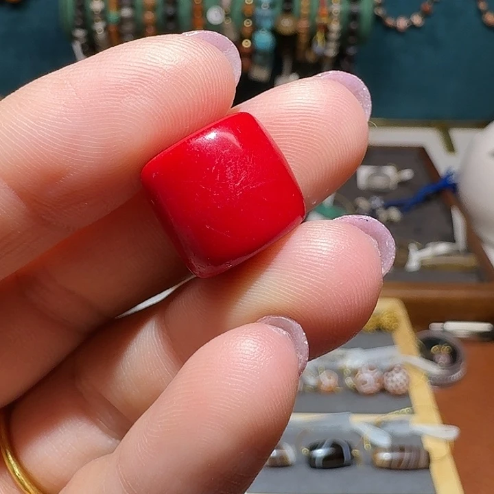 吊坠（不含链）琉璃14.2*12.8mm