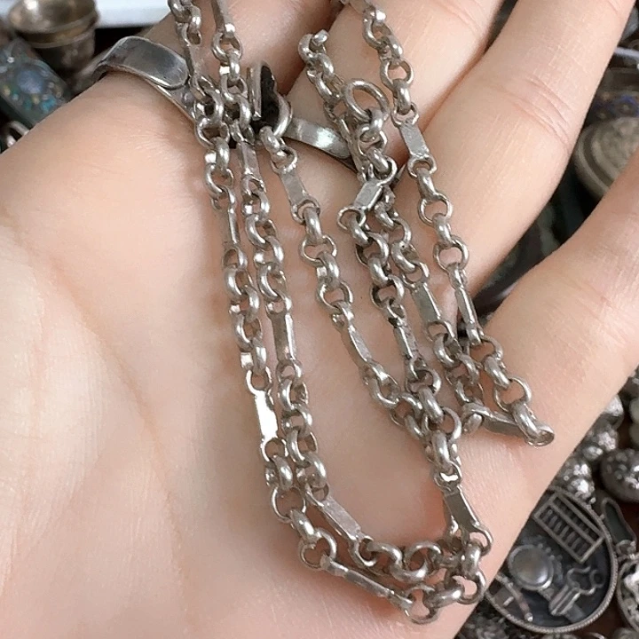 秀***秀无足银项链一条55