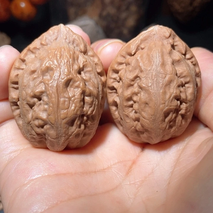 文玩核桃把件东北楸子小雪4