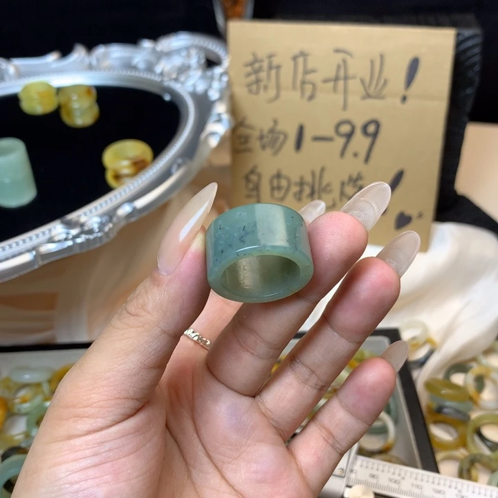 印***神合金蛇纹石玉戒指