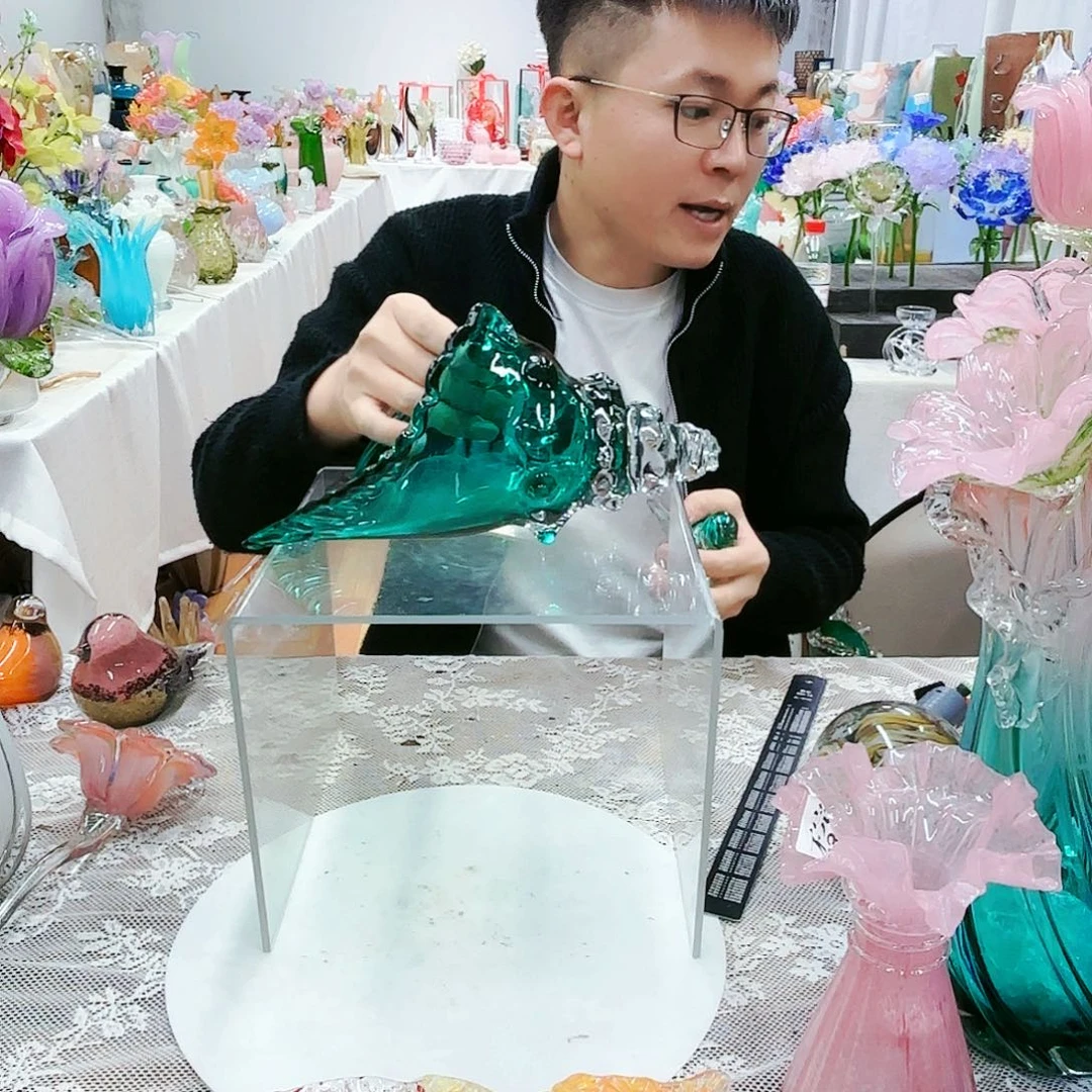 福利不退不换琉璃花瓶艺术品