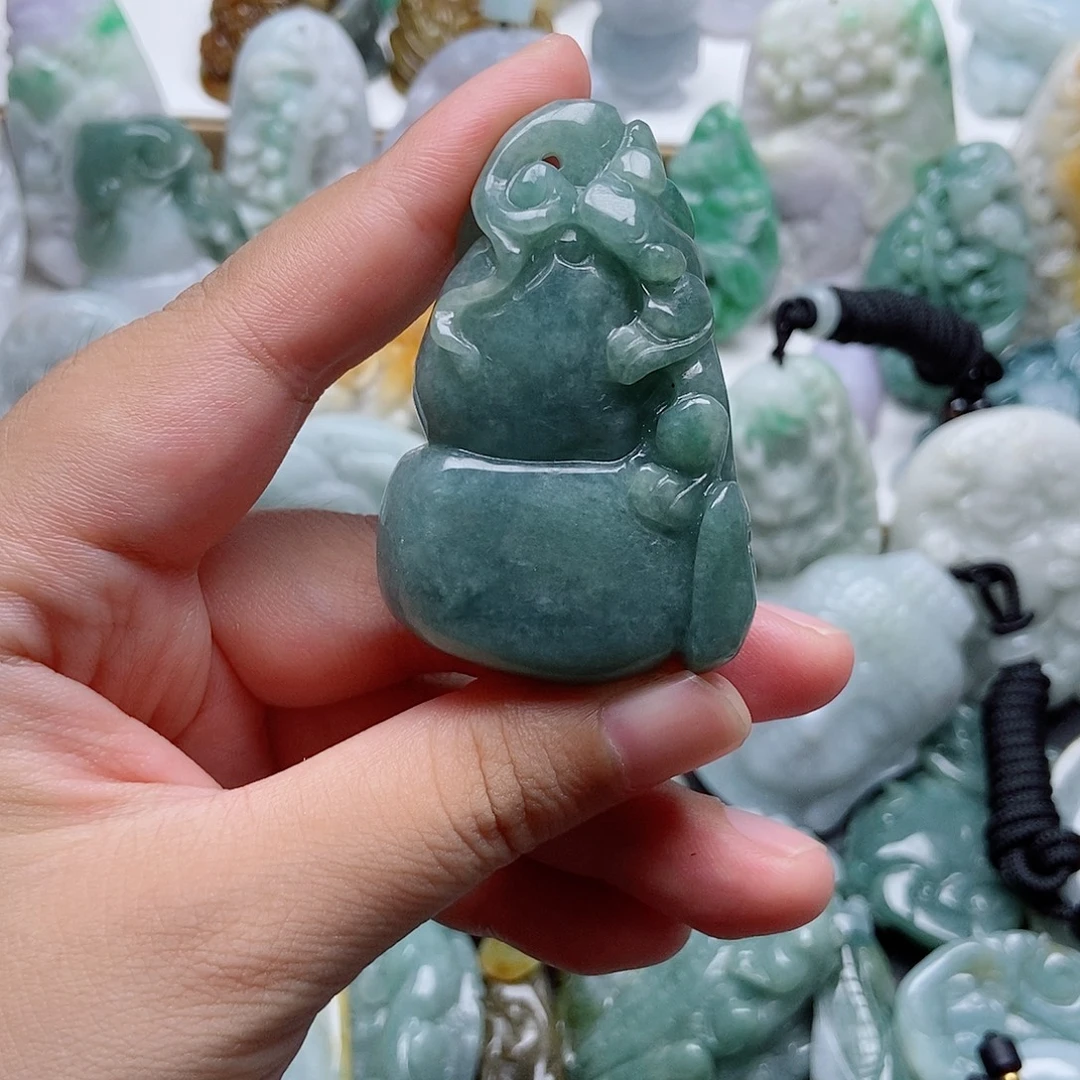 翡翠未镶嵌吊坠(不含链)1