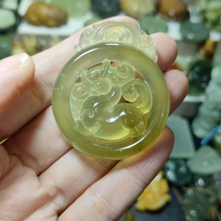 岫玉挂坠款式未镶嵌