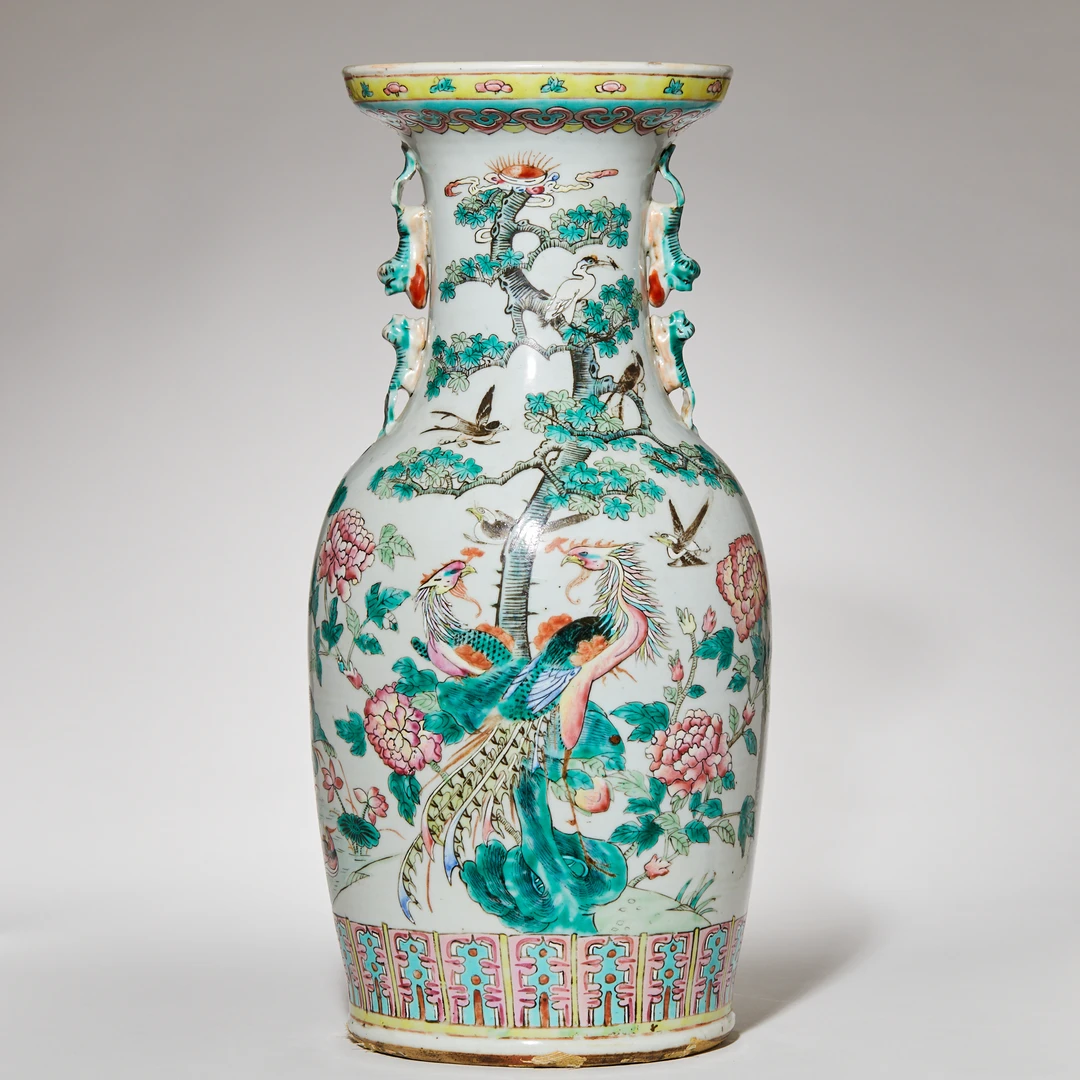 3349清晚期粉彩五伦图盘口瓶【古董拍卖】