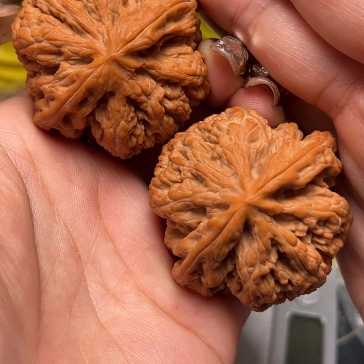 吊坠桃核48-29974-02